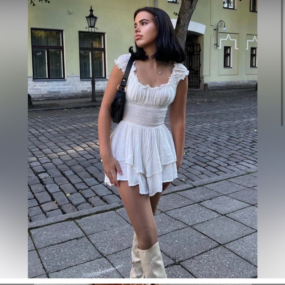Princess Polly Romper